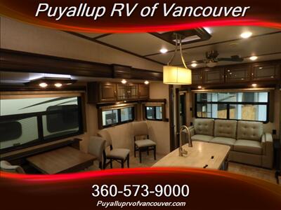 2019 KEYSTONE RV MONTANA 3840MS 20TH ANNIVERS   - Photo 6 - Vancouver, WA 98682-4901