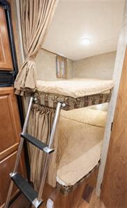 2016 OUTDOORS RV CREEKSIDE 23DBS - Photo 9 - Puyallup, WA 98373