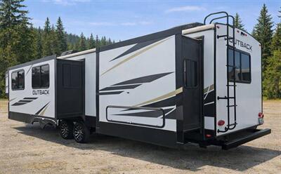 2023 Keystone OUTBACK 343DB - Photo 2 - Puyallup, WA 98373