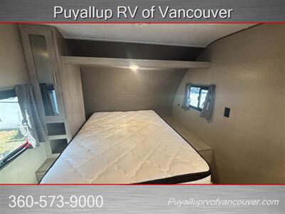 2022 FOREST RIVER RV COACHMEN CATALINA SUMMIT 184FQS   - Photo 7 - Vancouver, WA 98682-4901