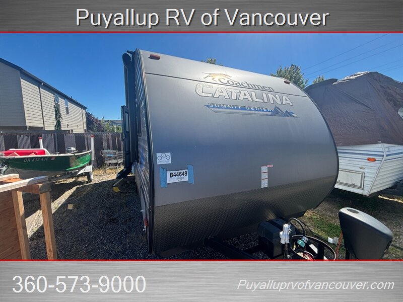 2022 FOREST RIVER RV COACHMEN CATALINA SUMMIT 184FQS   - Photo 1 - Vancouver, WA 98682-4901