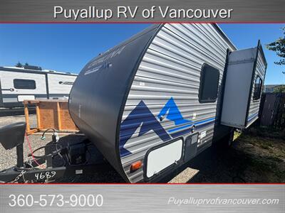 2022 FOREST RIVER RV COACHMEN CATALINA SUMMIT 184FQS   - Photo 2 - Vancouver, WA 98682-4901