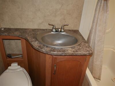 2008 Keystone COUGAR 304BHS   - Photo 10 - Puyallup, WA 98373