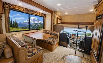 2012 Jayco GREYHAWK 31FK - Photo 5 - Puyallup, WA 98373
