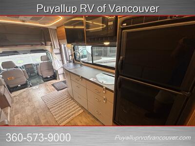 2018 WINNEBAGO VIEW 3500XD   - Photo 9 - Vancouver, WA 98682-4901