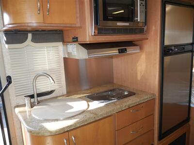 2009 Thor Chateau Citation 24SA   - Photo 5 - Puyallup, WA 98373