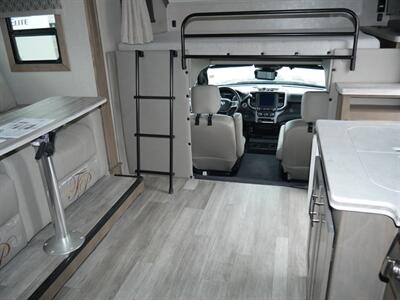 2022 Dynamax Isata 5 series 28SS   - Photo 10 - Puyallup, WA 98373