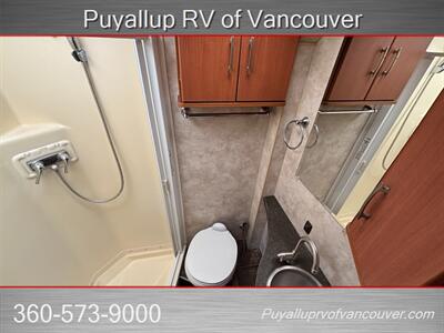 2013 WINNEBAGO VIEW 24V 3500 MERCEDES   - Photo 8 - Vancouver, WA 98682-4901