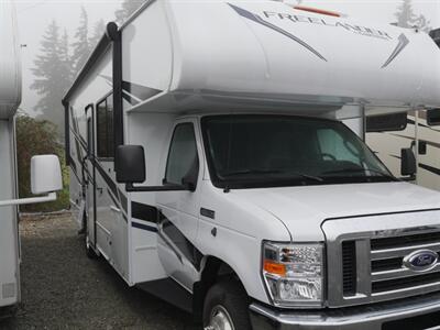 2022 Coachmen Freelander 26DS   - Photo 2 - Puyallup, WA 98373