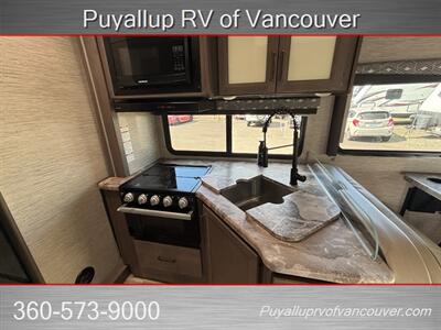 2024 Thor FOUR WINDS 28Z   - Photo 11 - Vancouver, WA 98682-4901