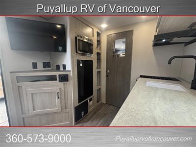 2024 FOREST RIVER AURORA LITE   - Photo 10 - Vancouver, WA 98682-4901