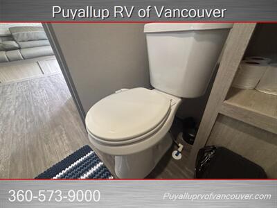 2024 FOREST RIVER AURORA LITE   - Photo 15 - Vancouver, WA 98682-4901