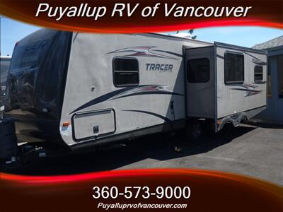 2014 FOREST RIVER TRACER LUXURY ED. ULTRA LITE 2640RLS   - Photo 2 - Vancouver, WA 98682-4901