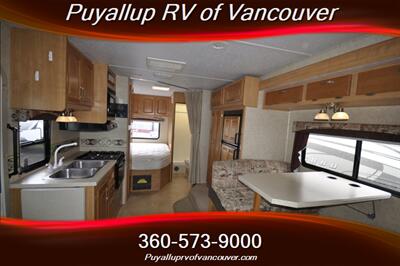 2006 FOREST RIVER SUNSEEKER 2450   - Photo 5 - Vancouver, WA 98682-4901
