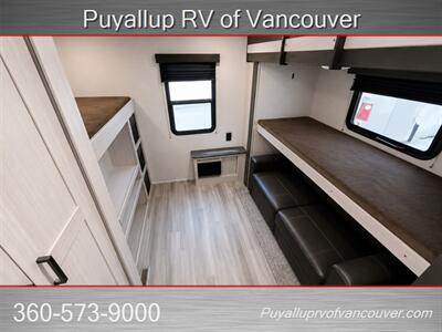 2021 KEYSTONE RV SPRINTER 341BHK   - Photo 10 - Vancouver, WA 98682-4901