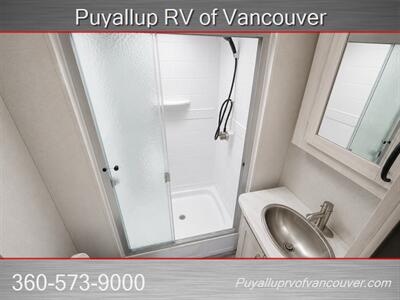 2021 KEYSTONE RV SPRINTER 341BHK   - Photo 14 - Vancouver, WA 98682-4901