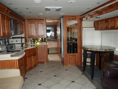 2007 Tiffin Allegro Bus 40QSP   - Photo 8 - Puyallup, WA 98373