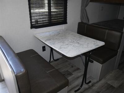 2022 Coleman 18BH   - Photo 5 - Puyallup, WA 98373