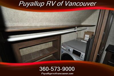 2017 FOREST RIVER SANDPIPER 372LOK   - Photo 13 - Vancouver, WA 98682-4901