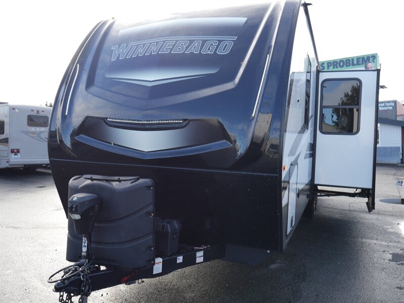 2021 Winnebago Voyage 3033BH   - Photo 1 - Puyallup, WA 98373
