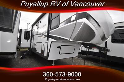 2022 KEYSTONE RV ASTORIA PLATINUM 3173R2P   - Photo 5 - Vancouver, WA 98682-4901