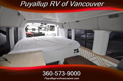 2017 Ford Transit CAMPER CONVERSION   - Photo 16 - Vancouver, WA 98682-4901