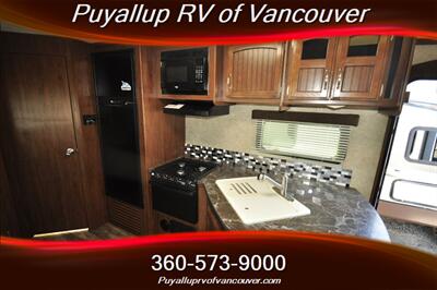 2017 JAYCO WHITEHAWK 27DSRL   - Photo 15 - Vancouver, WA 98682-4901