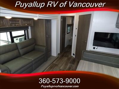 2021 KEYSTONE RV COUGAR 24SABWE   - Photo 9 - Vancouver, WA 98682-4901