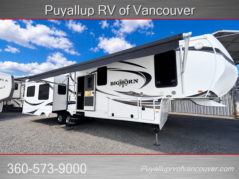 2013 HEARTLAND BIGHORN 3010RE   - Photo 1 - Vancouver, WA 98682-4901