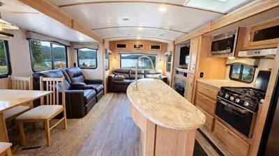 2019 Winnebago Minnie Plus 30RLSS - Photo 7 - Puyallup, WA 98373