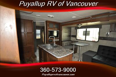 2015 KEYSTONE RV PASSPORT G.T. 3320BH   - Photo 7 - Vancouver, WA 98682-4901