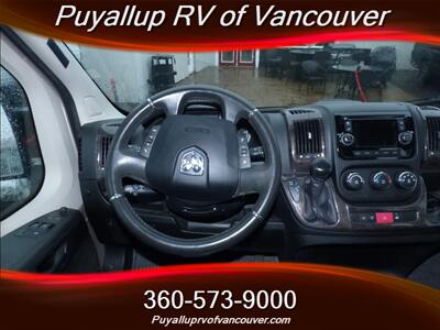 2016 ROADTREK ZION SRT CLASS B CONVERSI   - Photo 17 - Vancouver, WA 98682-4901