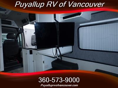 2016 ROADTREK ZION SRT CLASS B CONVERSI   - Photo 12 - Vancouver, WA 98682-4901