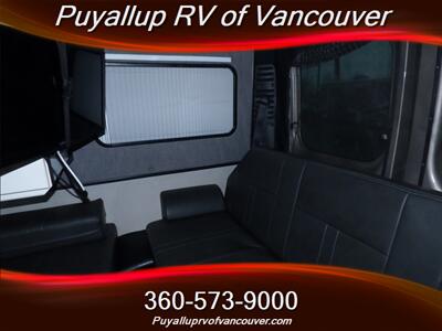 2016 ROADTREK ZION SRT CLASS B CONVERSI   - Photo 11 - Vancouver, WA 98682-4901