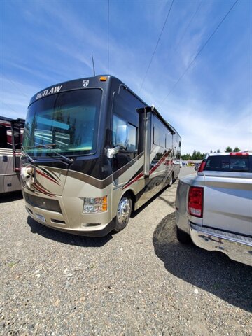 2015 Thor Outlaw 37LS   - Photo 1 - Puyallup, WA 98373