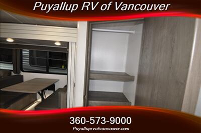 2022 KEYSTONE RV COUGAR 29BHSWE   - Photo 17 - Vancouver, WA 98682-4901
