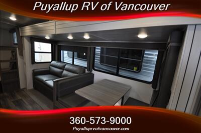 2022 KEYSTONE RV COUGAR 29BHSWE   - Photo 10 - Vancouver, WA 98682-4901