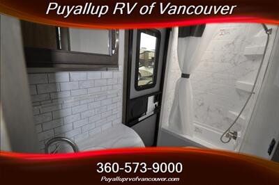 2022 KEYSTONE RV COUGAR 29BHSWE   - Photo 16 - Vancouver, WA 98682-4901