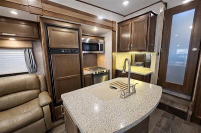 2018 Highland Ridge Open Range Roamer 316RLS - Photo 4 - Puyallup, WA 98373