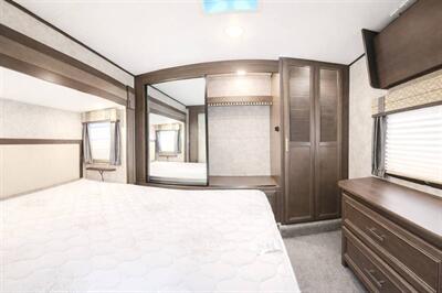 2018 Highland Ridge Open Range Roamer 316RLS - Photo 7 - Puyallup, WA 98373