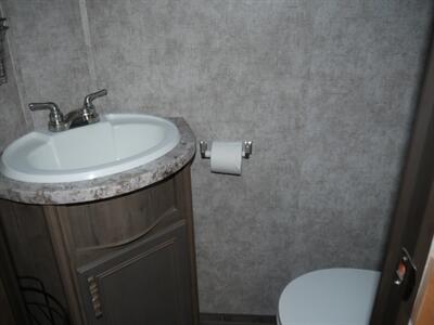 2018 Highland Ridge Open Range Roamer 316RLS   - Photo 6 - Puyallup, WA 98373
