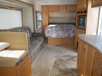 2005 Alpenlite Aspen 28RB   - Photo 12 - Puyallup, WA 98373