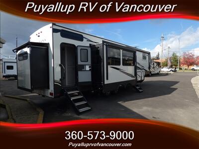 2020 KEYSTONE RV MONTANA HIGH COUNTRY 334/335BH   - Photo 4 - Vancouver, WA 98682-4901