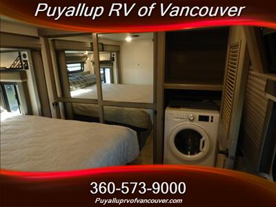 2022 KEYSTONE RV MONTANA LEGACY 3121RL   - Photo 23 - Vancouver, WA 98682-4901