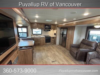 2018 FOREST RIVER ROCKWOOD 8332BS   - Photo 15 - Vancouver, WA 98682-4901