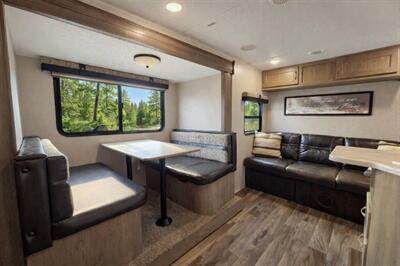 2019 Forest River PALOMINO PUMA 24FBS   - Photo 6 - Puyallup, WA 98373
