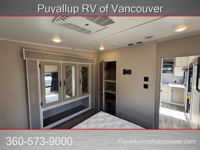 2022 FOREST RIVER IMPRESSION 320FL   - Photo 22 - Vancouver, WA 98682-4901