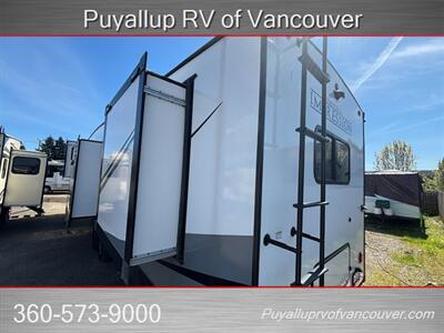 2022 FOREST RIVER IMPRESSION 320FL   - Photo 5 - Vancouver, WA 98682-4901