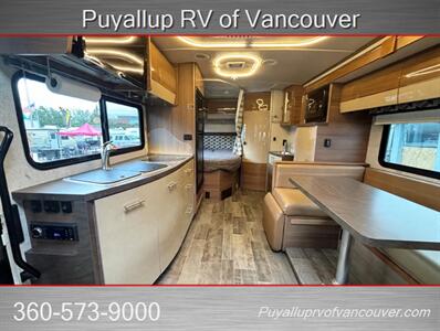 2019 WINNEBAGO NAVION 24J   - Photo 8 - Vancouver, WA 98682-4901