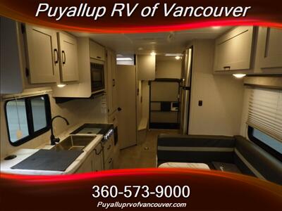 2023 FOREST RIVER RV COACHMEN FREELANDER 22XG   - Photo 10 - Vancouver, WA 98682-4901